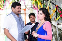 Tharuvatha Katha Working Stills